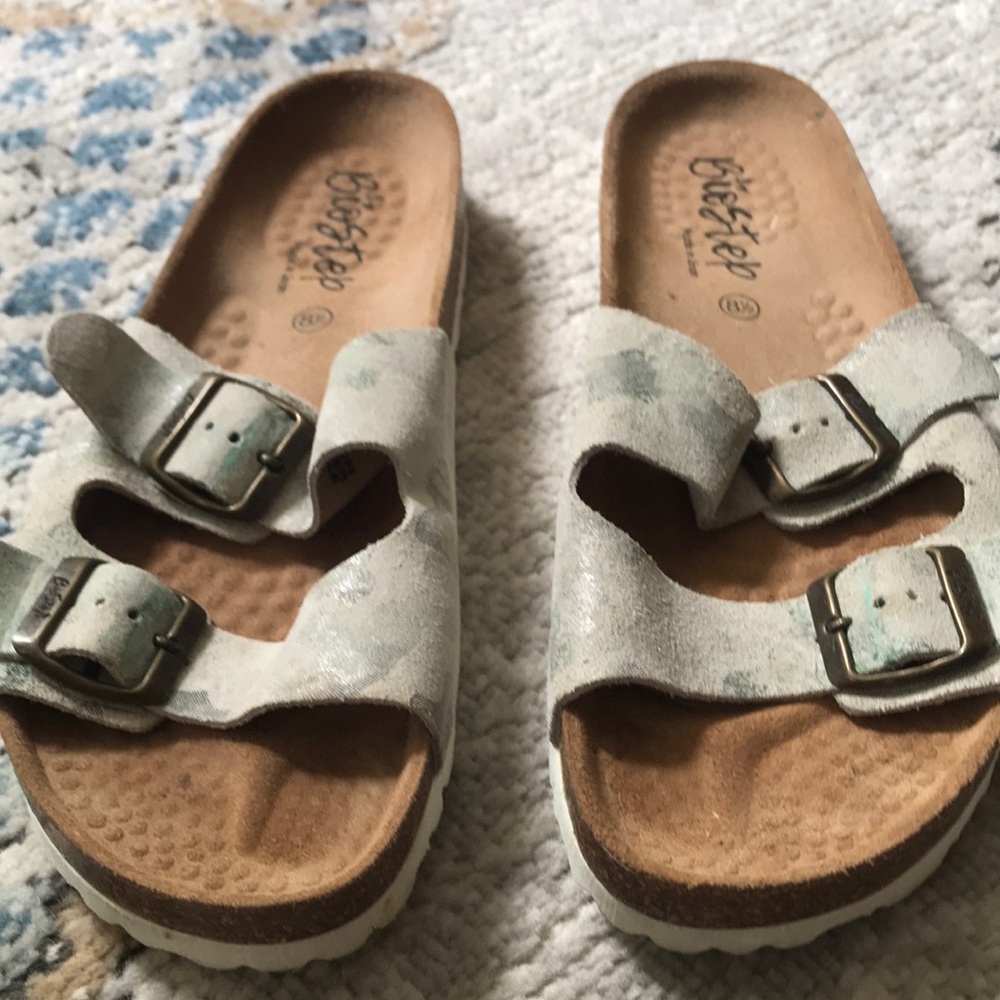 Biostep gray camouflage 2 bands leather foot bed sandals size 8.5